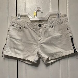 RAW BLUE Moto White Denim Shorts  size 11/12